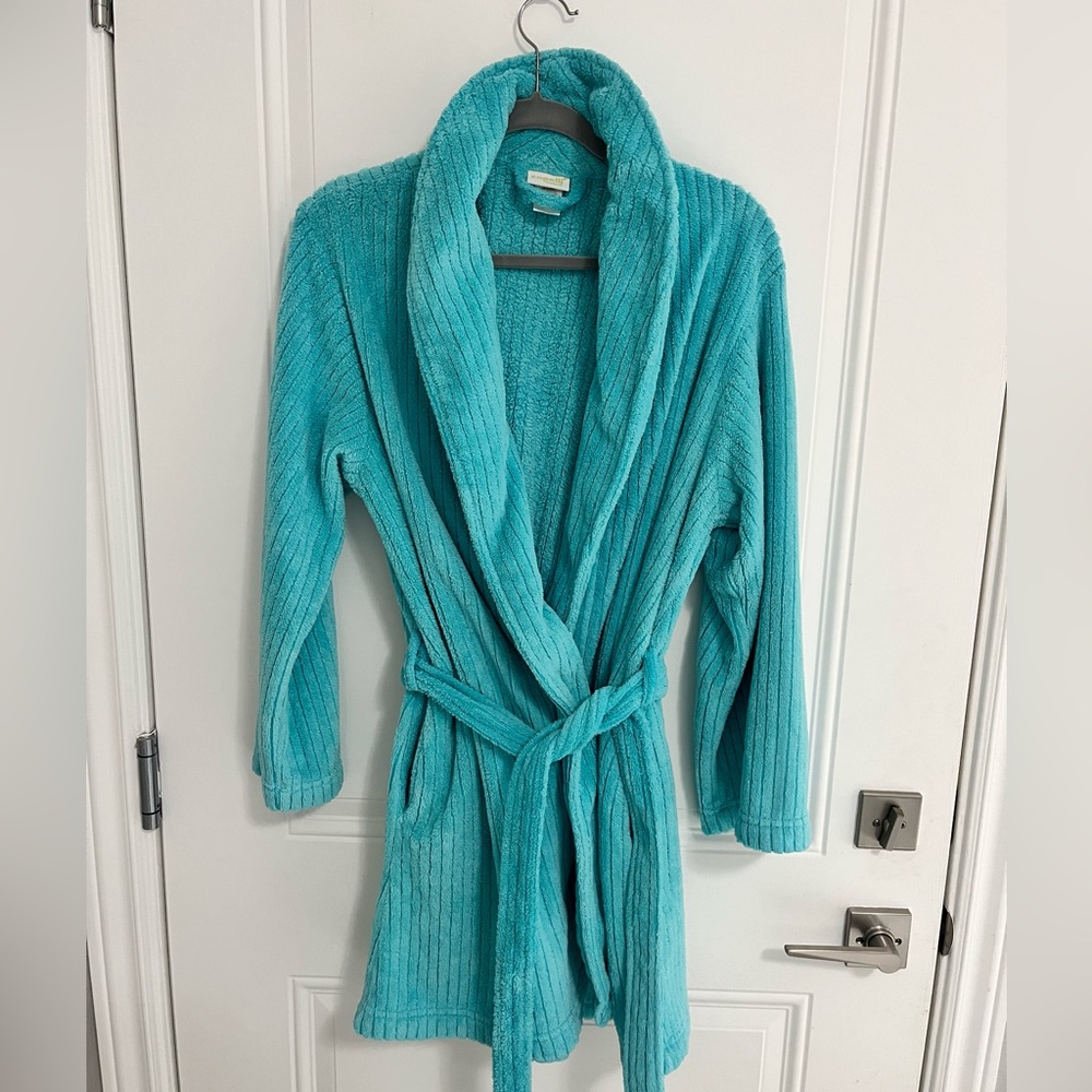 NWOT - Capelli New York Women’s Robe - Size L/XL